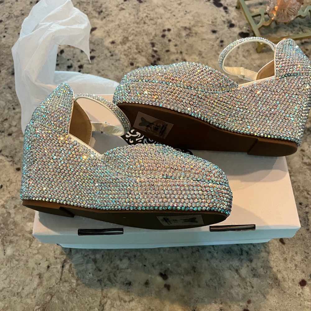 Sparkling Kids Shoes with Rhinestones
